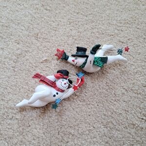 2 Flying Snowman Ornaments with Stars